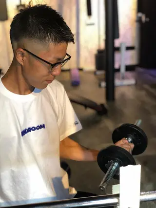 ショート 田中 就のヘアスタイル