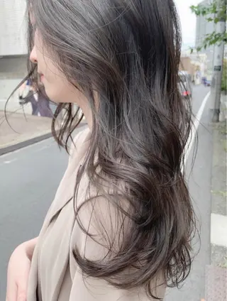 ロング カラー パーマ ヘアアレンジ botan🪽 ARISAのヘアスタイル