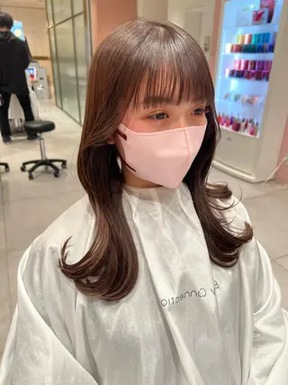 ロング 透明感カラー/レイヤ ーhinata.のヘアスタイル