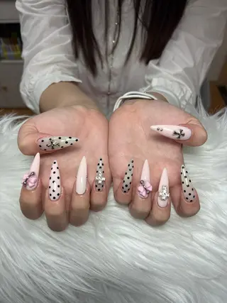 ネイル なな_ CloudyChanのネイルデザイン