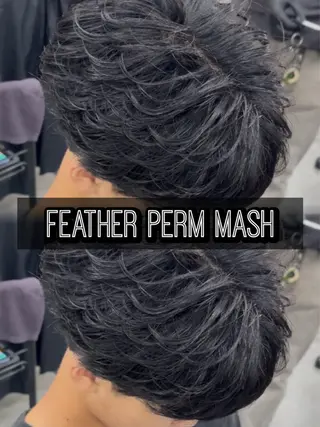 パーマ メンズ センターパート/フェ ザー🔥SHUYAのヘアスタイル