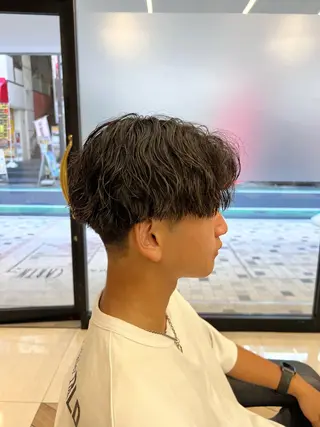 ショート パーマ メンズ 🪐メンズ特化 ヤマクラ　タイキのヘアスタイル