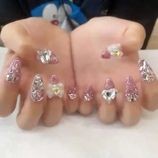 ネイル 💎🐰 saki. m 🐰💎のネイルデザイン