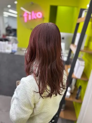 ロング カラー fika所属・鈴木 ちさきのヘアスタイル
