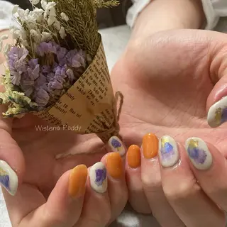 ネイル Wisteria Paddyのネイルデザイン
