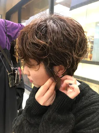 ショート 細川 夕利亜のヘアスタイル