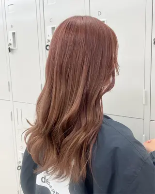 ロング ユイナ 🕊NaVI ベージュ/透明感のヘアスタイル