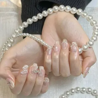 ネイル RAFFINE 月🦋🩵のネイルデザイン