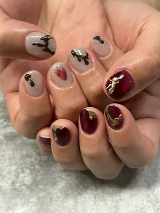 ネイル FIORITURA Maikoのネイルデザイン