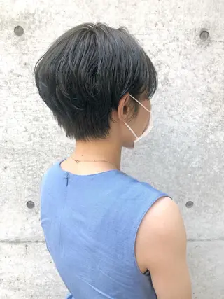 ショート カラー clomus所属・YUKA艶髪 🌸寛ぎ部屋のヘアスタイル