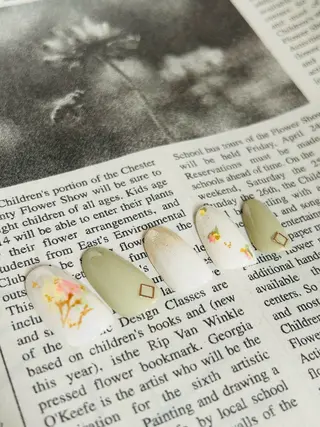 ネイル la grace ネイルサロンのネイルデザイン