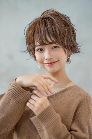 ショート カラー 🉐レイヤー/塩見 弘樹🉐渋谷のヘアスタイル