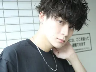 パーマ メンズ カラー特化Eir 田嶋のヘアスタイル