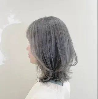 カラー 丸山 愛唯のヘアスタイル