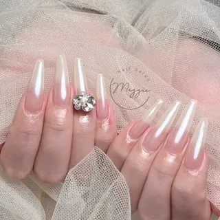 ネイル Maggie Nail🦩のネイルデザイン