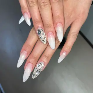 ネイル and.R所属・𝗮𝗻𝗱.𝗥 / 𝗡𝗮𝗶𝗹のネイルデザイン