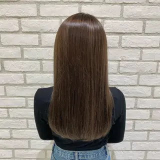 ロング カラー 藤井 花梨のヘアスタイル