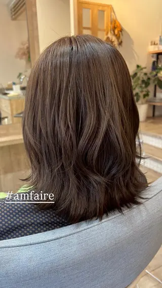 ミディアム カラー shimizu .のヘアスタイル