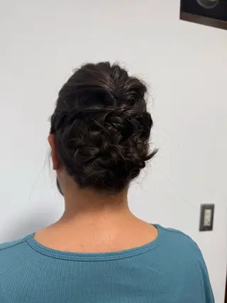 ヘアアレンジ 艶カラー🕊️ ✴︎Yukari✴︎のヘアスタイル