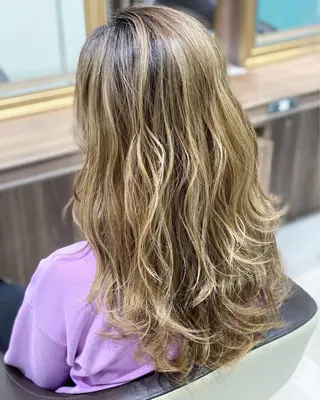 ロング カラー 💎大人ハイライト 💎上杉一也💎のヘアスタイル