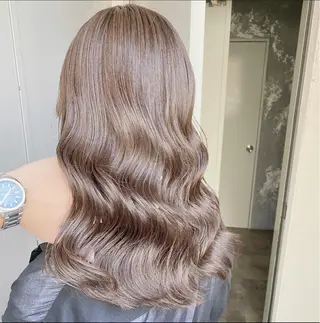 カラー 🔷似合わせのプロ KUMA🔷のヘアスタイル