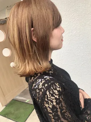 ショート カラー レイヤーカット匠 イソザキノリユキのヘアスタイル