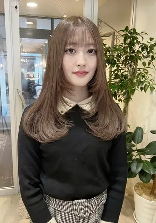 セミロング カラー nakahara madokaのヘアスタイル