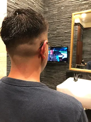 ショート ヒロ銀座バーバーショップ難波店所属・縮毛矯正/パーマ 宮河 惇💈のヘアスタイル