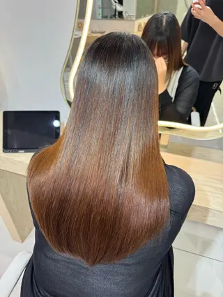 ロング パーマ 韓国レイヤー/ 顔まわり/西野和裕のヘアスタイル