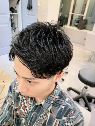 ミディアム パーマ メンズ LAGRECE大阪梅田店所属・美髪矯正・髪質改善 【中村吉孝】のヘアスタイル