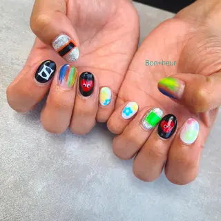 ネイル 宮口 紗子のネイルデザイン