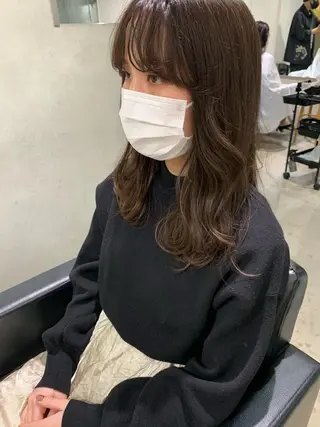 ロング LOREN＋透明感 オリーブhirokoのヘアスタイル