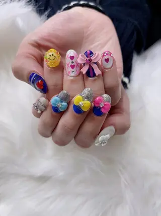 ネイル 菲菲ネイルサロン所属・FF フィフィネイルサロンのネイルデザイン