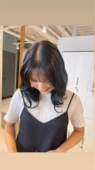 ミディアム カラー 店長　MANAMI ／ブリーチ／骨格ボブのヘアスタイル