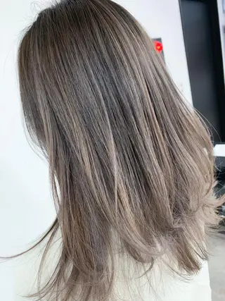 セミロング 🥇近藤 恭輔🥇 Recharme新保のヘアスタイル