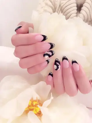 ミディアム TAKAMATSU RINAのネイルデザイン