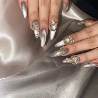 ネイル la vie  Luire所属・la vie Luire ｱｽｶのネイルデザイン