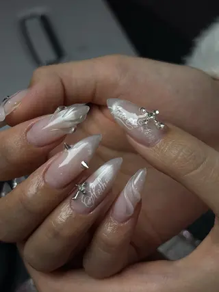 ネイル Dark honey スカルプ専門原宿店のネイルデザイン