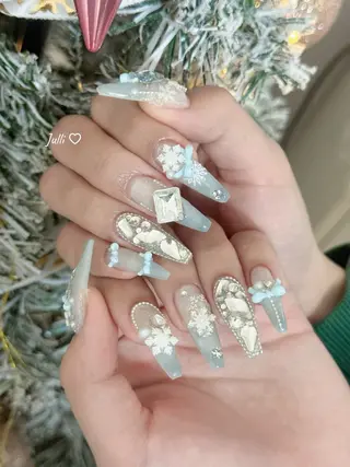 ネイル Julli NailStudioのネイルデザイン