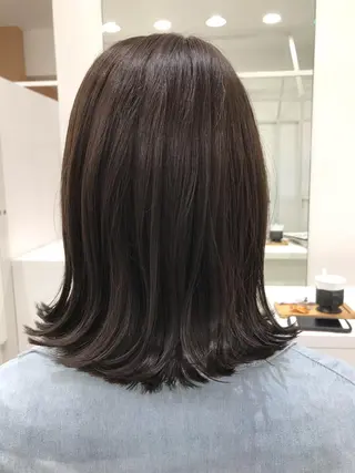 ミディアム カラー Adachi Fujikoのヘアスタイル