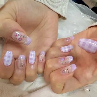 ネイル nail salon e'mu💐のネイルデザイン