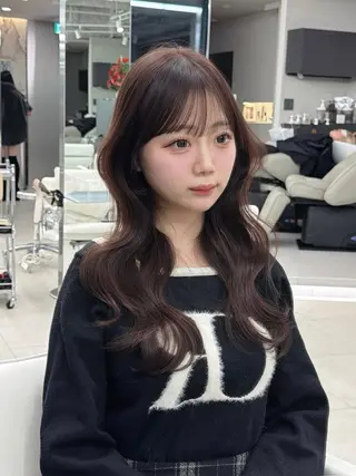 ロング kiti Sakaeのヘアスタイル