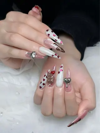 ネイル Julli NailStudioのネイルデザイン