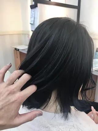 カラー N° jillva ♦️川端裕司♦️のヘアスタイル