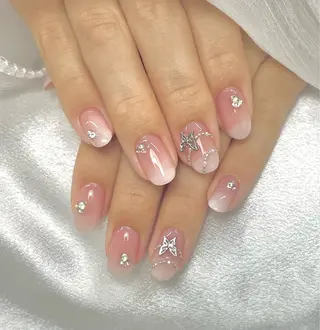 ネイル 夏 目のネイルデザイン