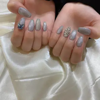 ネイル 西岡 杏のネイルデザイン