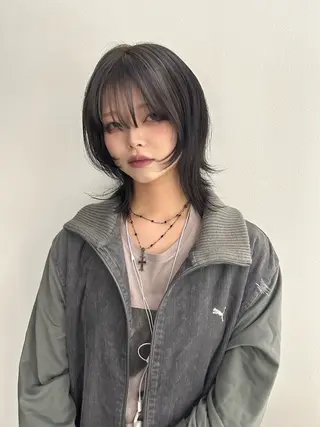 ミディアム 梅田/ 似合わせ/aikoのヘアスタイル