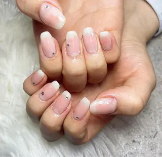 ネイル 駒月 明日香の眉毛・アイブロウイメージ