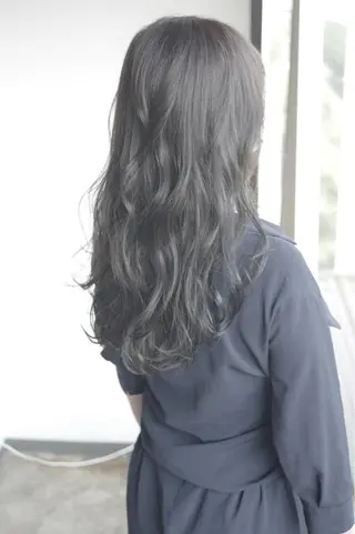 ロング カラー 🌈ディレクター🌈 徳松優希のヘアスタイル