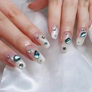 ネイル 高島 夏海のネイルデザイン